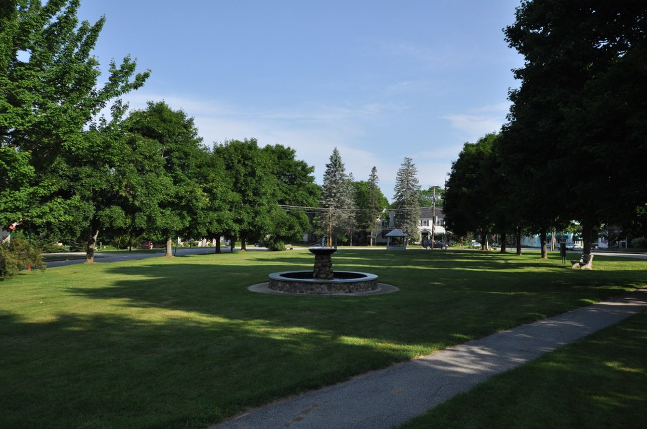 Bethel town common, Oxford County, Maine — looking toward the Chapman Inn